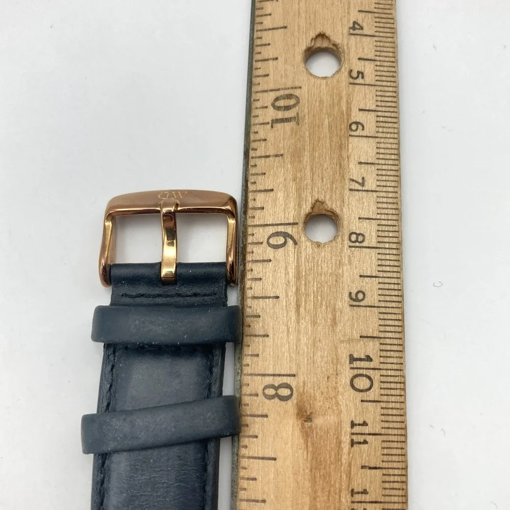 Daniel Wellington good used
